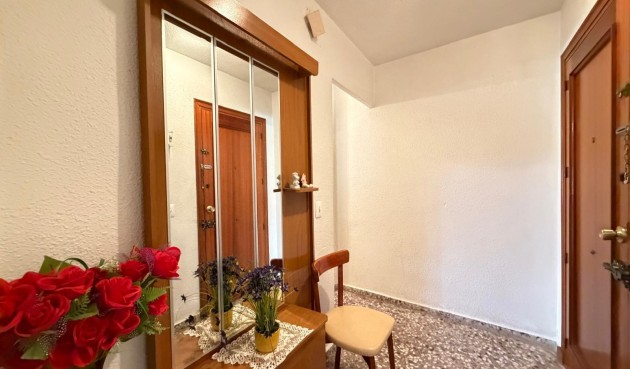 Resale - Apartment -
Torrevieja - Las Piscinas Naturales