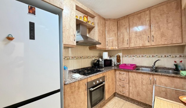 Resale - Apartment -
Torrevieja - Las Piscinas Naturales