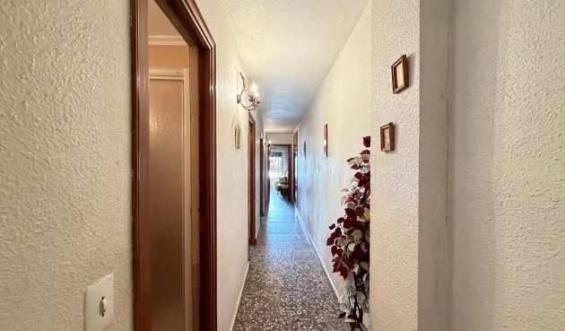 Resale - Apartment -
Torrevieja - Las Piscinas Naturales