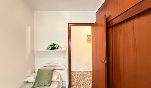 Resale - Apartment -
Torrevieja - Las Piscinas Naturales