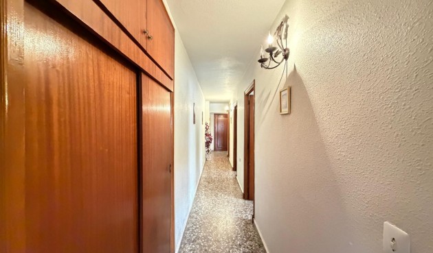 Resale - Apartment -
Torrevieja - Las Piscinas Naturales