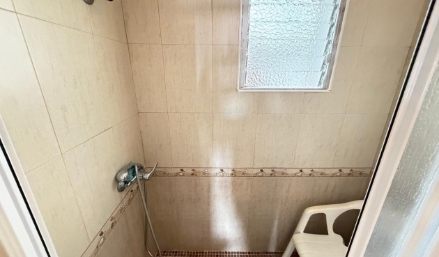 Resale - Apartment -
Torrevieja - Las Piscinas Naturales