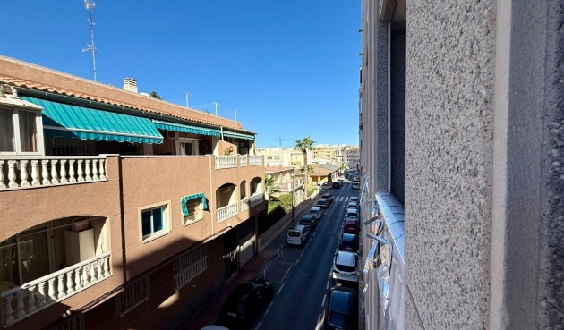 Resale - Apartment -
Torrevieja - Playa de los Locos