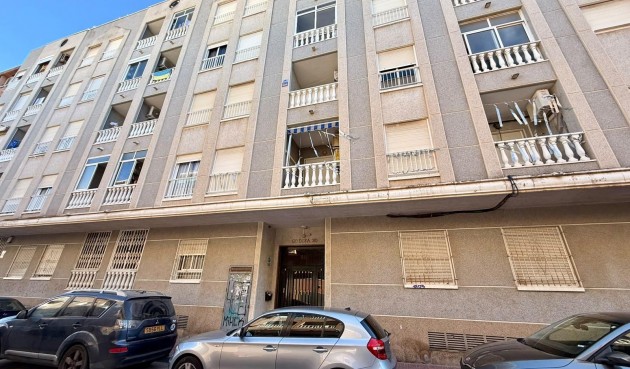 Resale - Apartment -
Torrevieja - Playa de los Locos