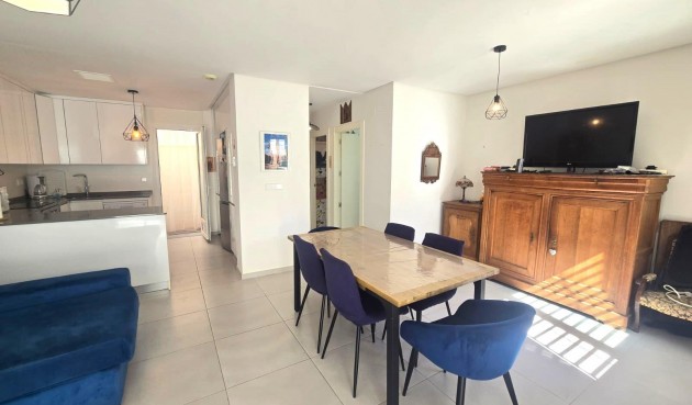 Resale - Duplex -
Torrevieja - Sector 25