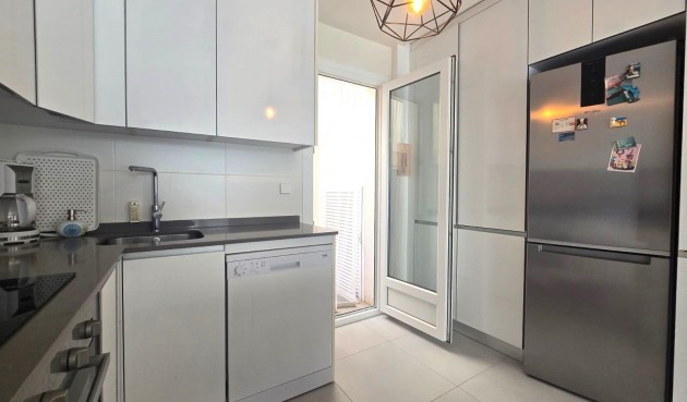 Resale - Duplex -
Torrevieja - Sector 25