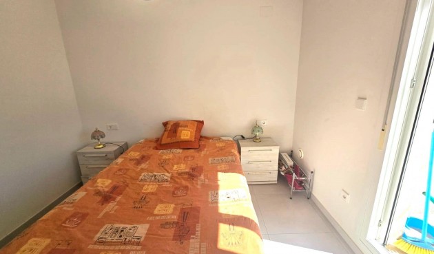 Resale - Duplex -
Torrevieja - Sector 25