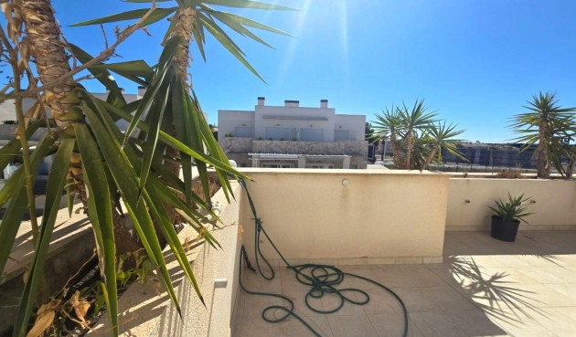 Resale - Duplex -
Torrevieja - Sector 25
