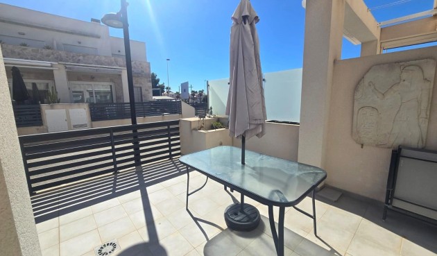 Resale - Duplex -
Torrevieja - Sector 25