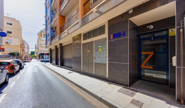 Resale - Apartment -
Torrevieja - PARQUE DE LAS NACIONES