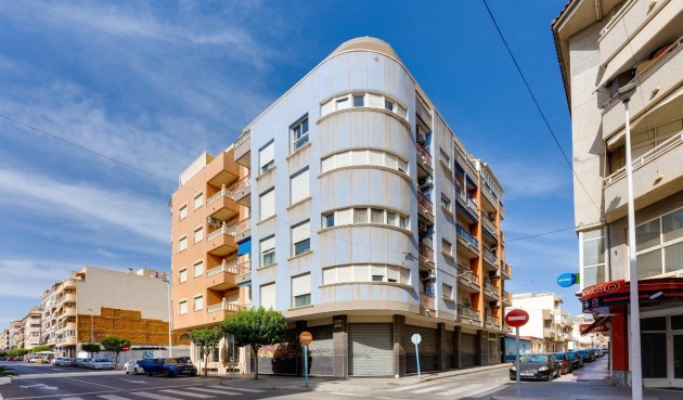 Resale - Apartment -
Torrevieja - PARQUE DE LAS NACIONES