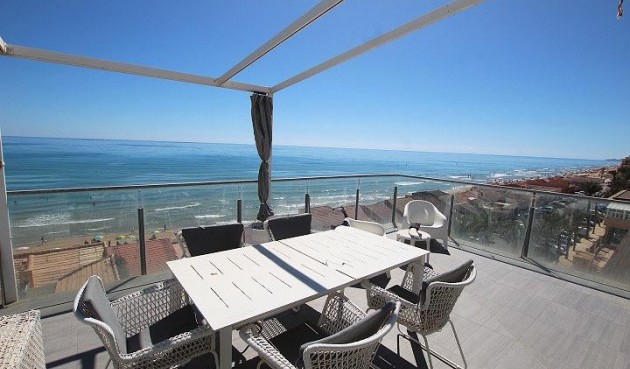 Resale - Penthouse -
Guardamar del Segura - Guardamar Playa