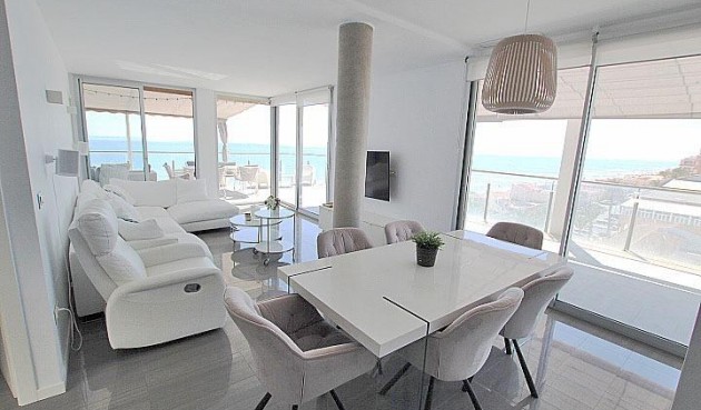 Resale - Penthouse -
Guardamar del Segura - Guardamar Playa