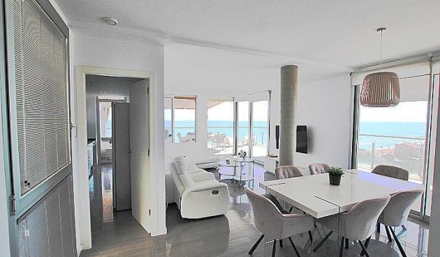 Resale - Penthouse -
Guardamar del Segura - Guardamar Playa