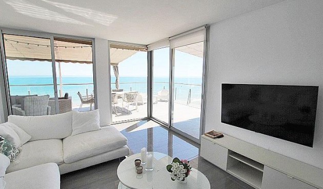 Resale - Penthouse -
Guardamar del Segura - Guardamar Playa