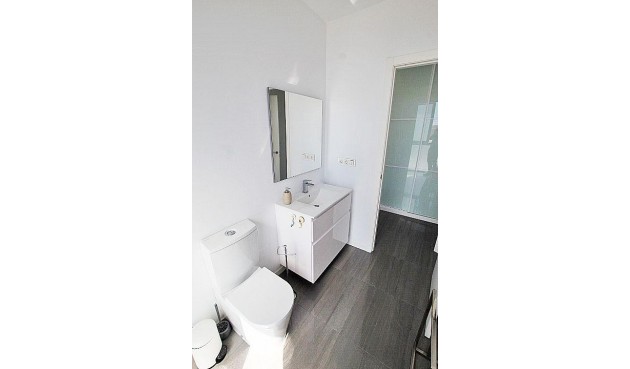 Resale - Penthouse -
Guardamar del Segura - Guardamar Playa