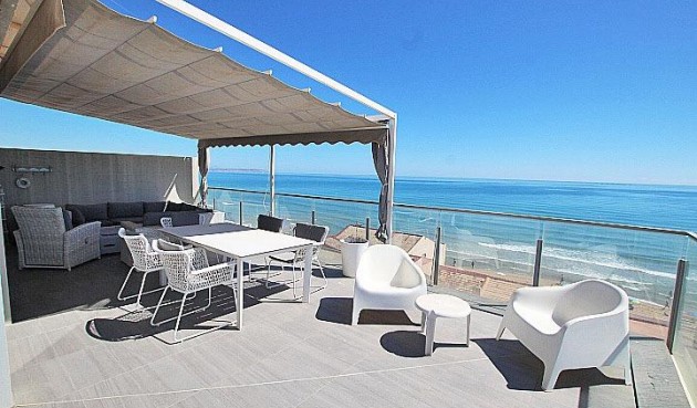 Resale - Penthouse -
Guardamar del Segura - Guardamar Playa