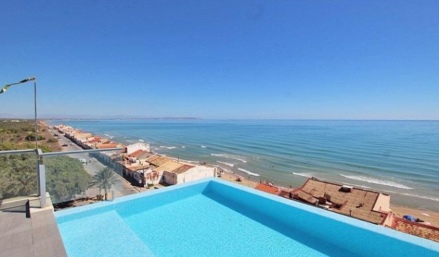 Resale - Penthouse -
Guardamar del Segura - Guardamar Playa