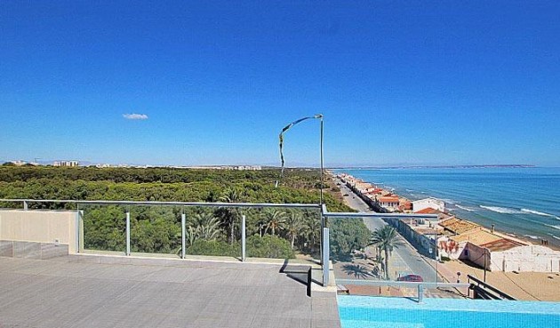 Resale - Penthouse -
Guardamar del Segura - Guardamar Playa
