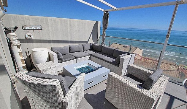 Resale - Penthouse -
Guardamar del Segura - Guardamar Playa