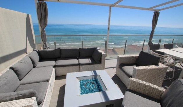 Resale - Penthouse -
Guardamar del Segura - Guardamar Playa