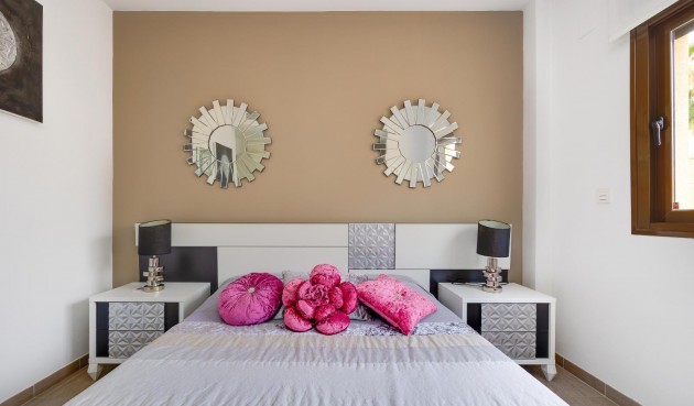 Resale - Villa -
Ciudad Quesada - Pueblo Bravo