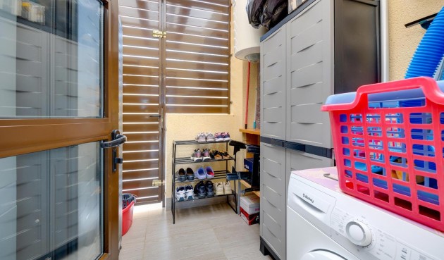 Resale - Villa -
Ciudad Quesada - Pueblo Bravo
