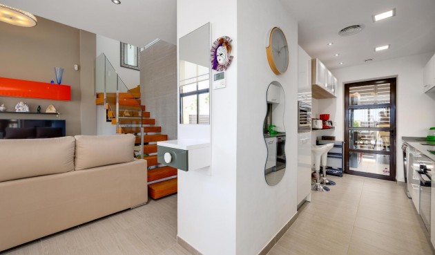 Resale - Villa -
Ciudad Quesada - Pueblo Bravo