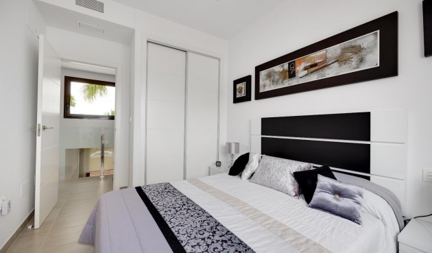 Resale - Villa -
Ciudad Quesada - Pueblo Bravo