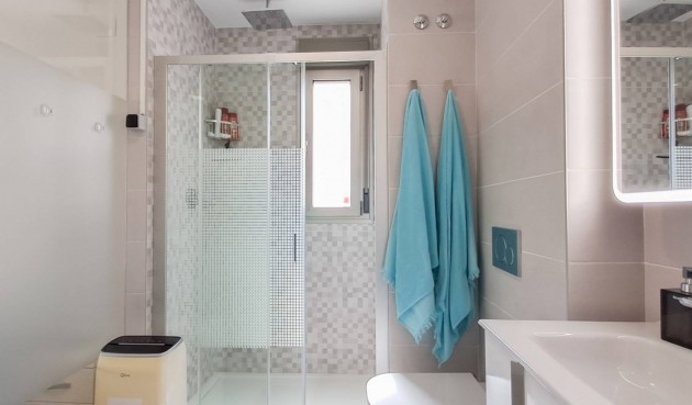 Resale - Apartment -
Orihuela Costa - Los Dolses