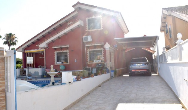 Reventa - Villa -
Guardamar del Segura - Costa Blanca