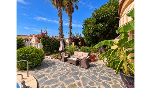 Resale - Villa -
Ciudad Quesada - Costa Blanca