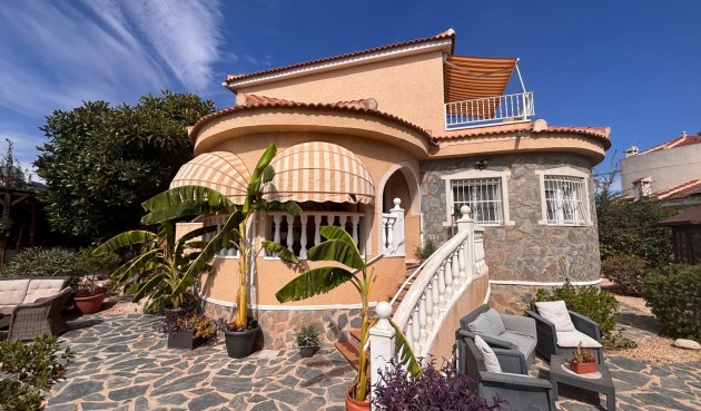 Resale - Villa -
Ciudad Quesada - Costa Blanca