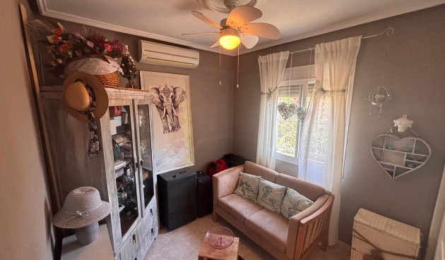 Resale - Villa -
Ciudad Quesada - Costa Blanca