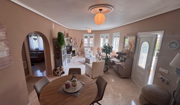 Resale - Villa -
Ciudad Quesada - Costa Blanca