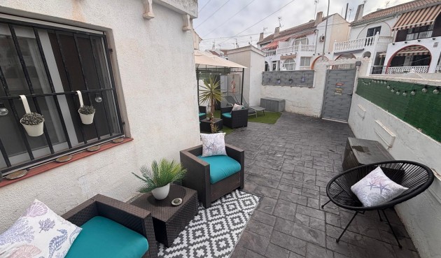 Resale - Apartment -
Torrevieja - Costa Blanca