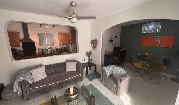 Resale - Apartment -
Torrevieja - Costa Blanca