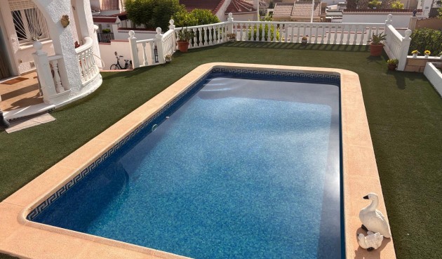 Resale - Villa -
Ciudad Quesada - Costa Blanca