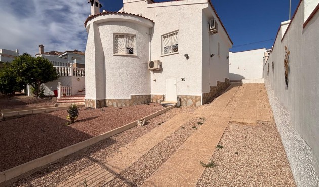 Resale - Villa -
Ciudad Quesada - Costa Blanca