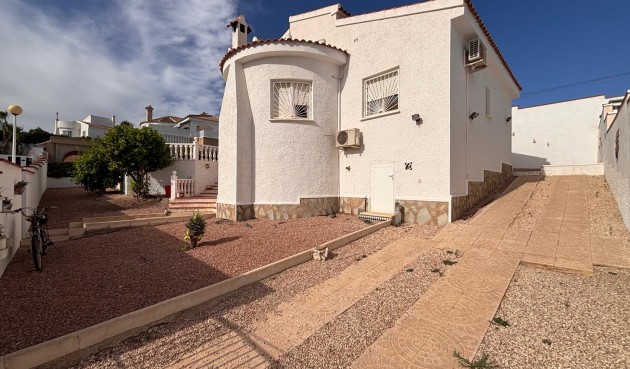 Resale - Villa -
Ciudad Quesada - Costa Blanca