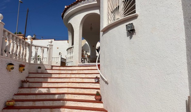 Resale - Villa -
Ciudad Quesada - Costa Blanca