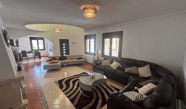 Resale - Villa -
Ciudad Quesada - Costa Blanca