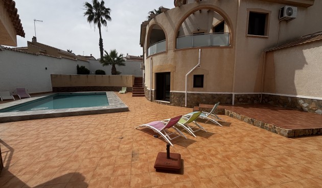 Resale - Villa -
Ciudad Quesada - Costa Blanca