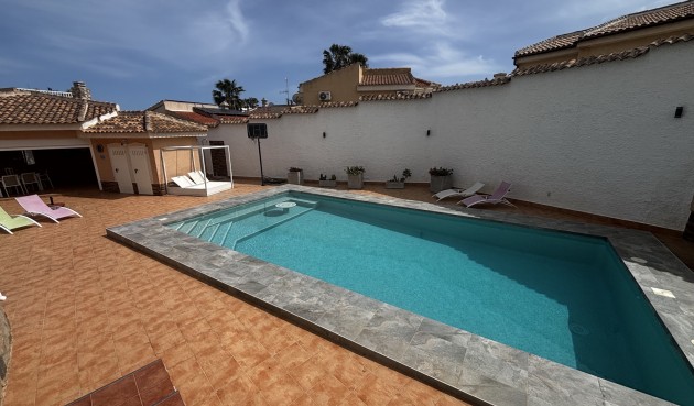 Resale - Villa -
Ciudad Quesada - Costa Blanca