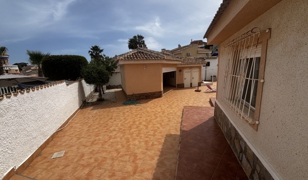 Resale - Villa -
Ciudad Quesada - Costa Blanca