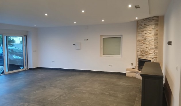 Resale - Villa -
Cabo Roig - Costa Blanca