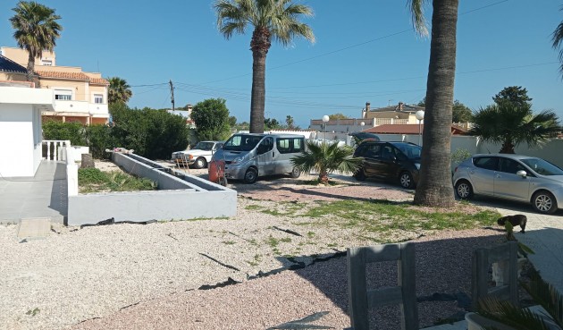 Resale - Villa -
Cabo Roig - Costa Blanca