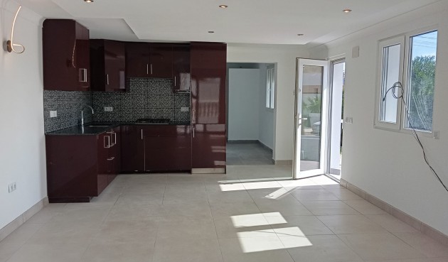 Resale - Villa -
Cabo Roig - Costa Blanca