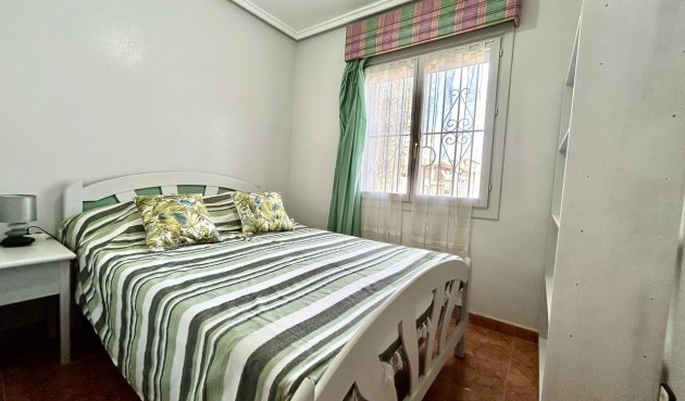 Resale - Town House -
Playa Flamenca - Costa Blanca