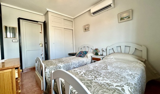 Resale - Town House -
Playa Flamenca - Costa Blanca